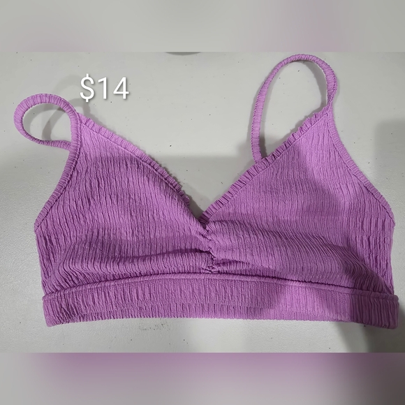 American Eagle Outfitters Other - American Eagle Outfitters Lilac Textured Bralette- Size small